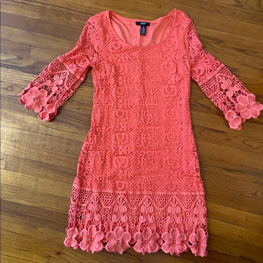 Alfani pink lacy dress, super flattering